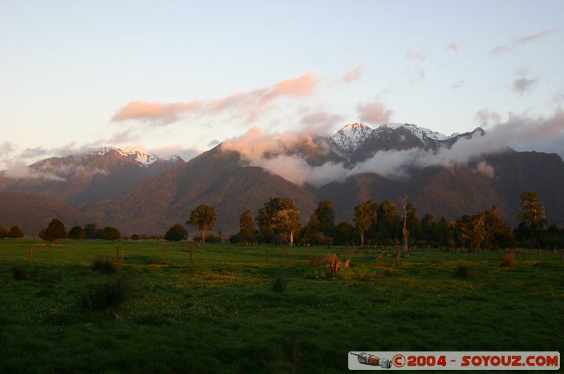 Fox Glacier - Near the coast - Sunset
Mots-clés: New Zealand South Island sunset Montagne