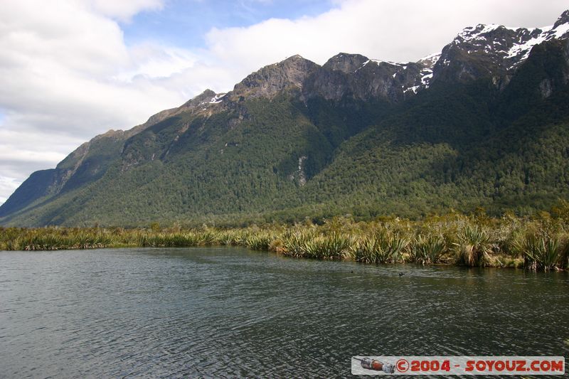 Te Anau / Milford Highway - Knobs Flat
Mots-clés: New Zealand South Island Montagne Lac patrimoine unesco