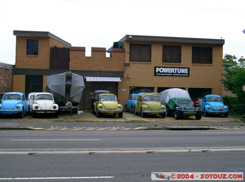 Gladesville - Lots of Beetles
Mots-clés: voiture