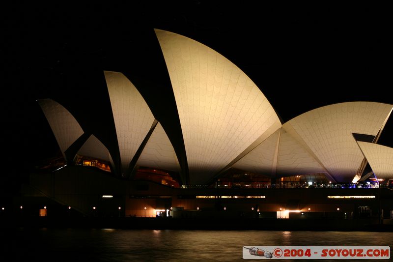 Sydney by Night - Opera House
Mots-clés: Nuit patrimoine unesco Opera House