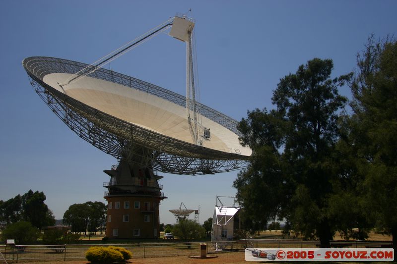 Parkes Observatory
Mots-clés: Astronomie