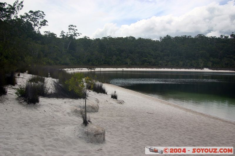 Fraser Island - Lake Birrabeen
