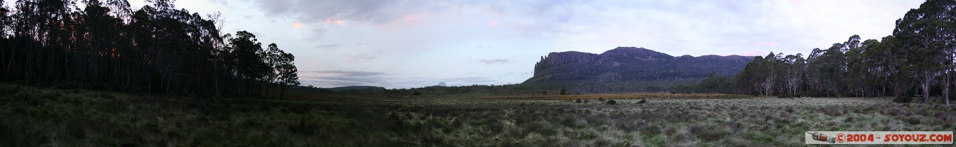 Overland Track - New Pelion Hut - vue panoramique
Mots-clés: panorama