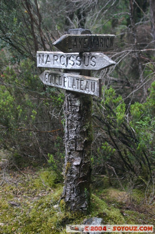 Overland Track - Signs
