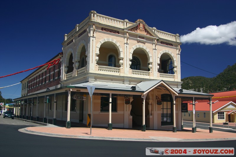 Queenstown - Empire Hotel
