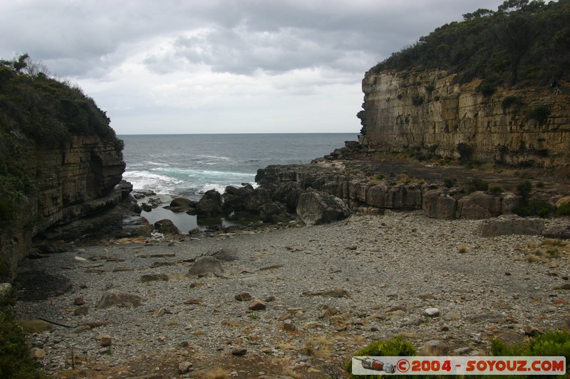Tasman Peninsula - Devil's Kitchen
