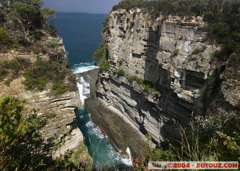 Tasman Peninsula - Devil's Kitchen

