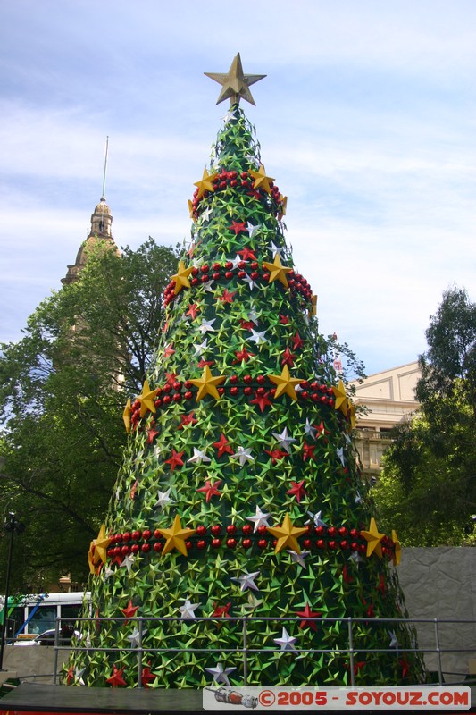 Melbourne - Xmas decorations on City Square
