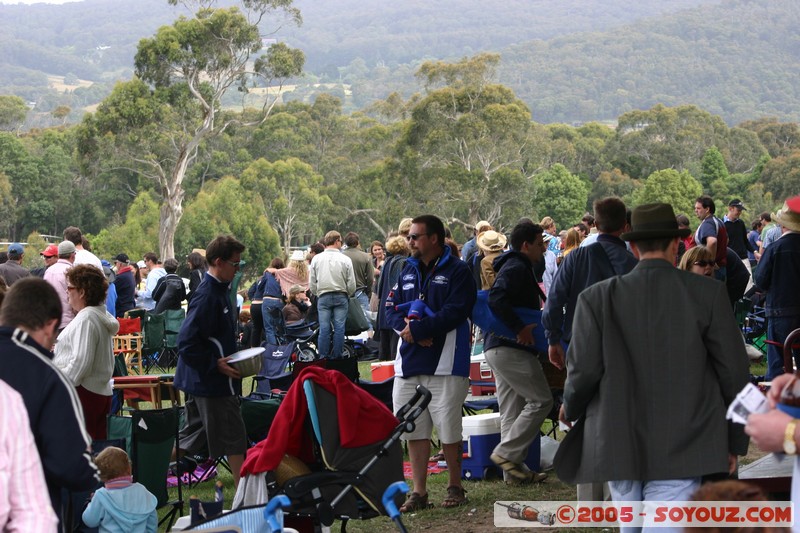 Hanging Rock - New Year Day Races

