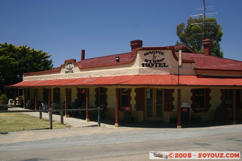 Mintaro - Magpie Stump Hotel
