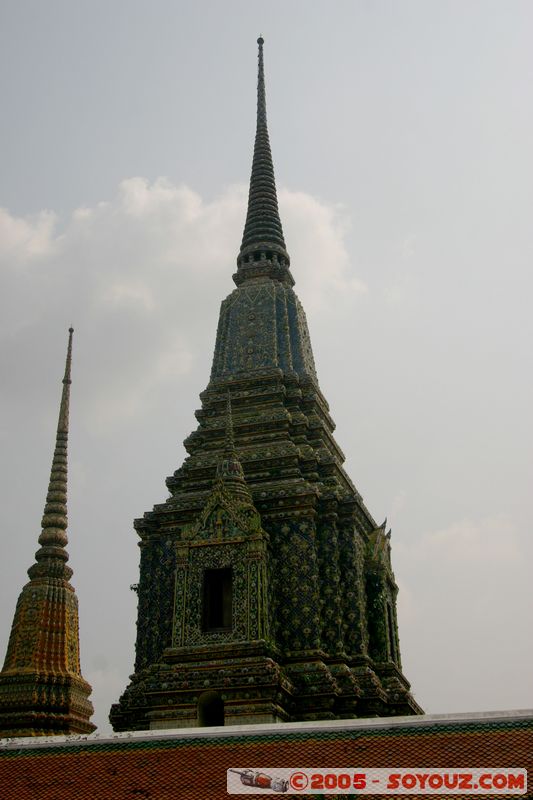 Bangkok - Wat Pho
Mots-clés: thailand Boudhiste Wat Phra Chetuphon