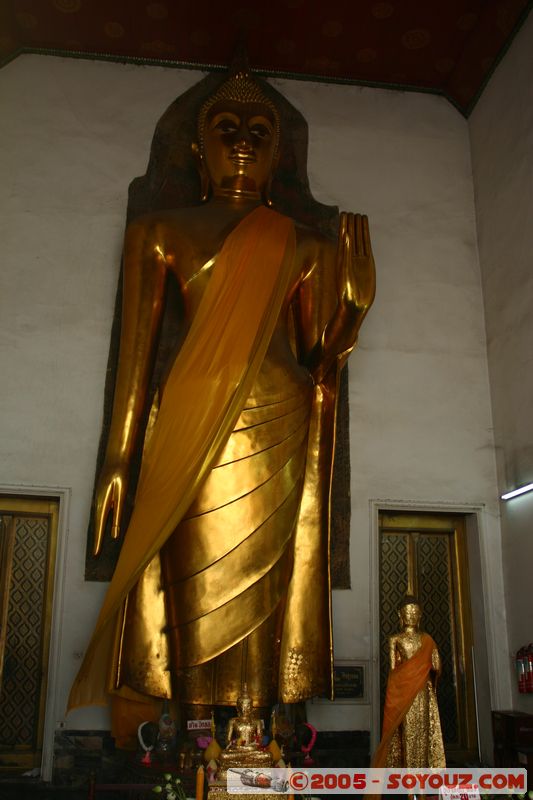 Bangkok - Wat Pho
Mots-clés: thailand Boudhiste Wat Phra Chetuphon statue
