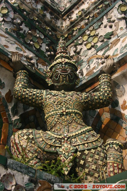 Bangkok - Wat Arun (Temple of the Dawn)
Mots-clés: thailand Boudhiste sculpture