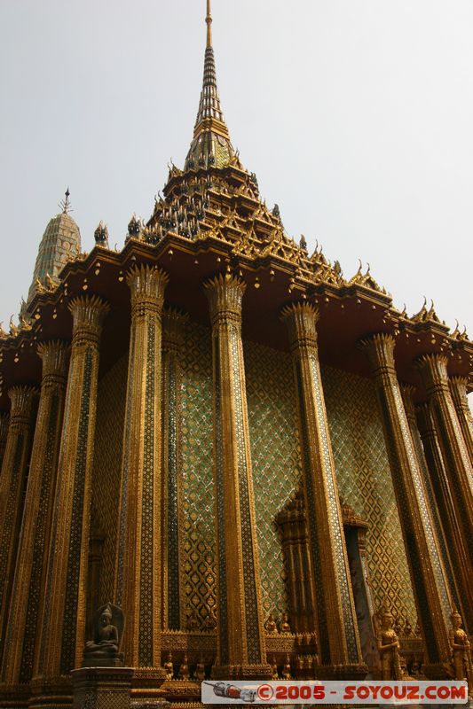 Bangkok - Wat Phra Kaew - Phra Mondhop
Mots-clés: thailand Boudhiste