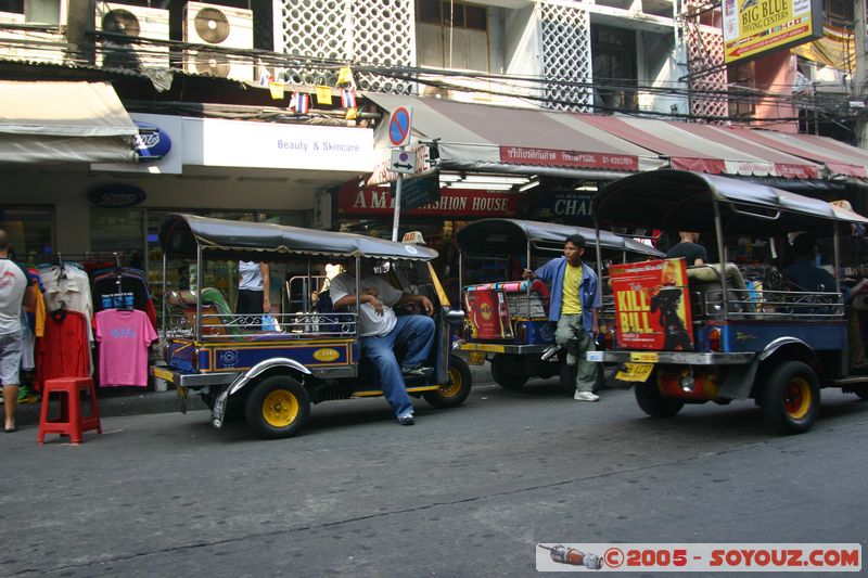 Bangkok - Khao San Road - Tuk-Tuk
Mots-clés: thailand voiture