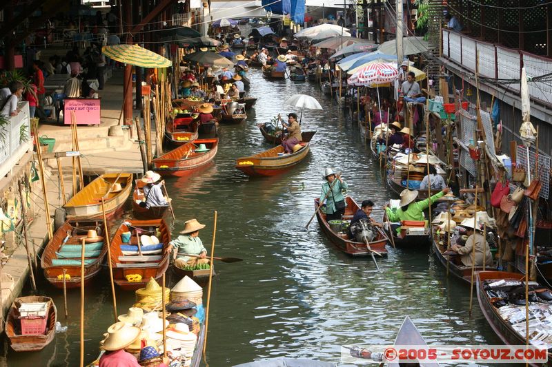 Damnoen Saduak - Marche Flottant
Mots-clés: thailand Marche floating market bateau