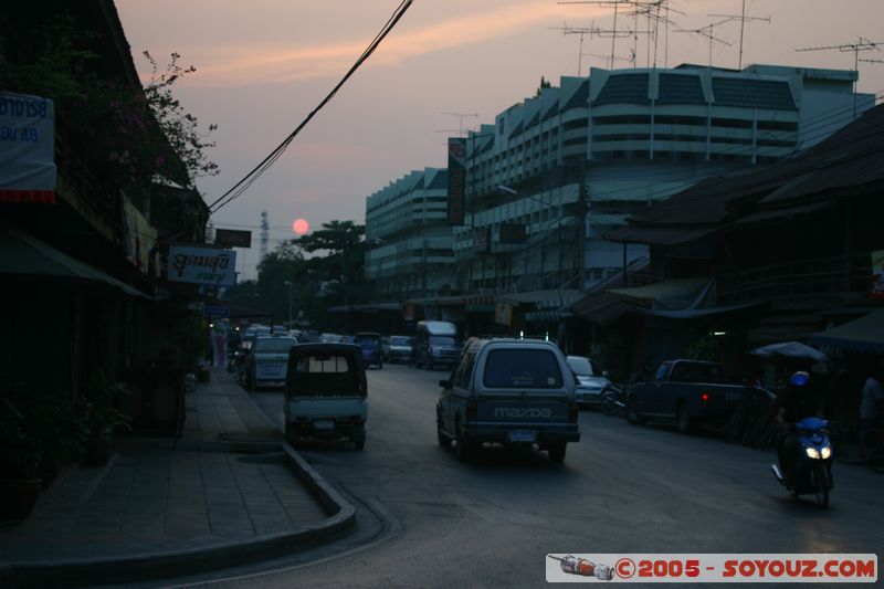 Ayutthaya - The new town
Mots-clés: thailand sunset