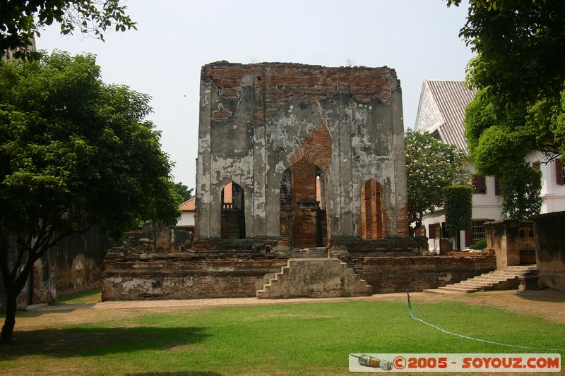 Lop Buri - Phra Narai Rajanivet - Dusit Sawan Thanya Mahaprasat Hall
Mots-clés: thailand Ruines