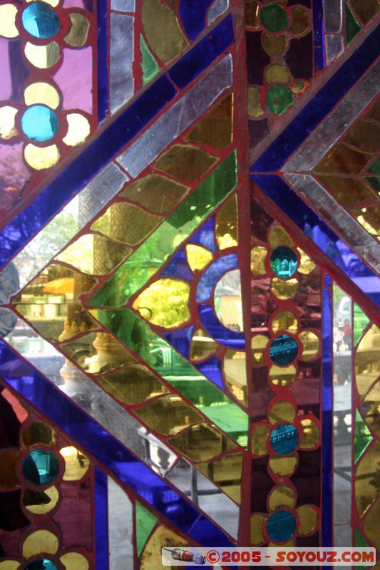 Chiang Mai - Wat Chiang Mun
Mots-clés: thailand Boudhiste Mosaique Wat Chiang Man