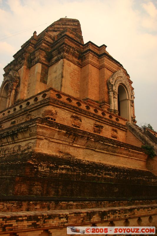 Chiang Mai - Wat Chedi Luang
Mots-clés: thailand Ruines Boudhiste sunset
