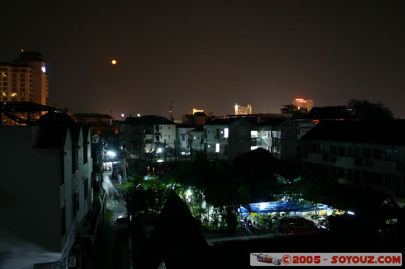 Chiang Mai by Night - Moon Rising
Mots-clés: thailand Nuit Lune