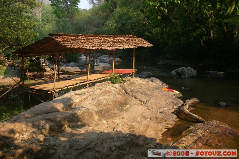 Around Chiang Mai - Thai river rafting
Mots-clés: thailand Riviere