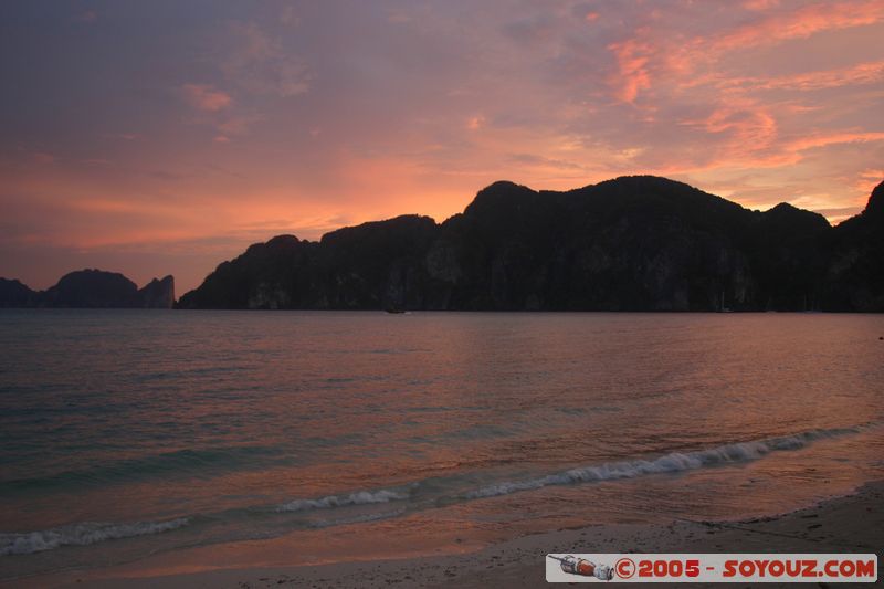 Koh Phi Phi Don - Hat Yao - Sunset
Mots-clés: thailand sunset mer