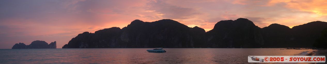 Koh Phi Phi Don - Hat Yao - Sunset - panorama
Mots-clés: thailand sunset panorama mer