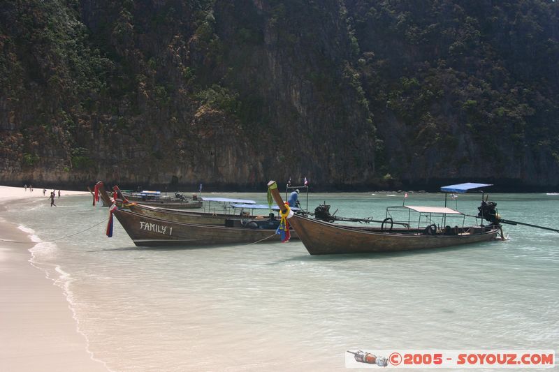Koh Phi Phi Le - Maya Beach
Mots-clés: thailand mer plage bateau