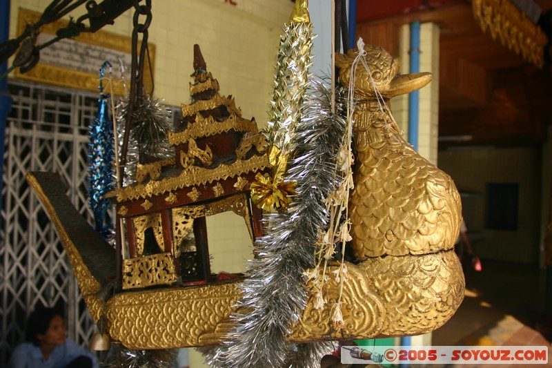 Yangon - Sule Paya
Mots-clés: myanmar Burma Birmanie Pagode