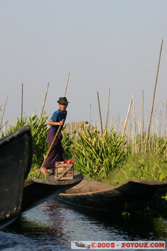 Inle lake - Ywama
Mots-clés: myanmar Burma Birmanie personnes bateau Lac