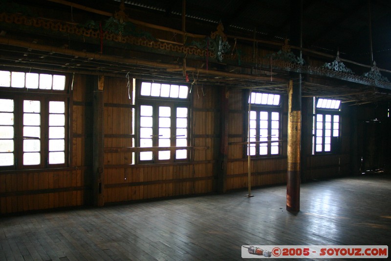 Inle lake - Pagoda
Mots-clés: myanmar Burma Birmanie Pagode Lac