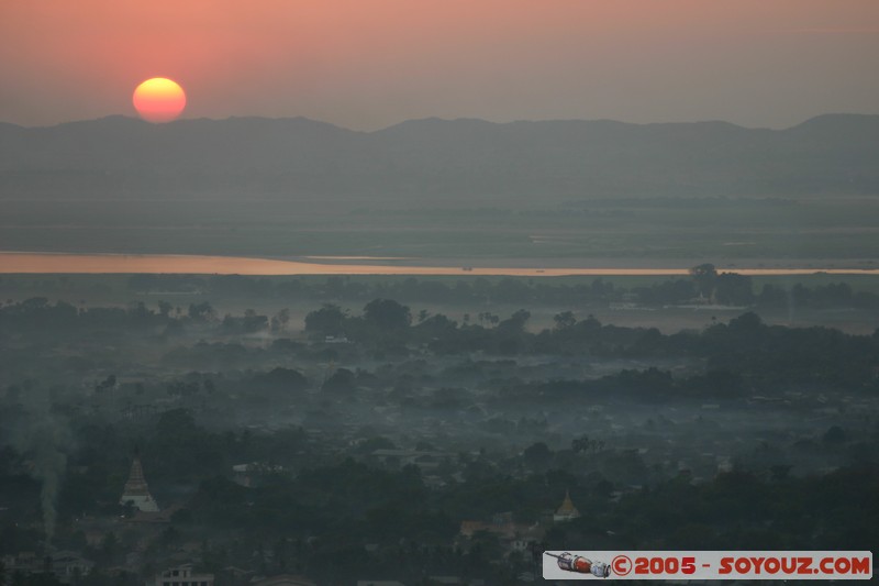Mandalay Hill - Sunset
Mots-clés: myanmar Burma Birmanie sunset