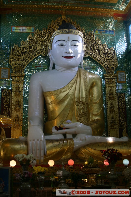 Sagaing - Soon U Ponnya Shin Paya
Mots-clés: myanmar Burma Birmanie Buddha statue Pagode