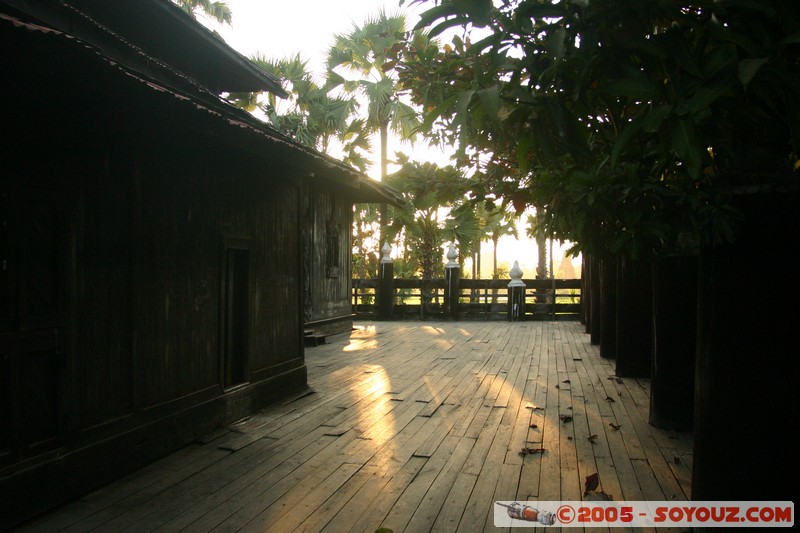 Inwa - Bagaya Kyaung
Mots-clés: myanmar Burma Birmanie Pagode