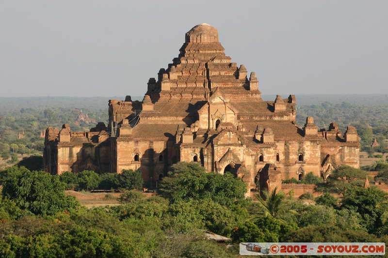 Bagan - Dhamma-yan-gyi Pahto
Mots-clés: myanmar Burma Birmanie Ruines Pagode