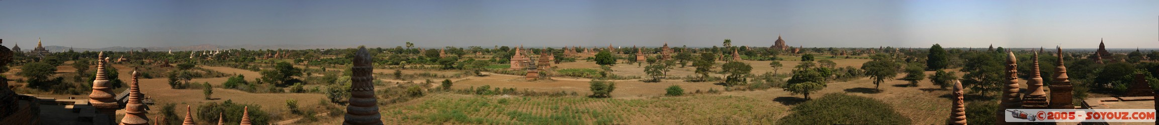 Bagan - Panoramic view from Ywa-Haung-Gyi Pagoda
Mots-clés: myanmar Burma Birmanie Ruines Pagode panorama