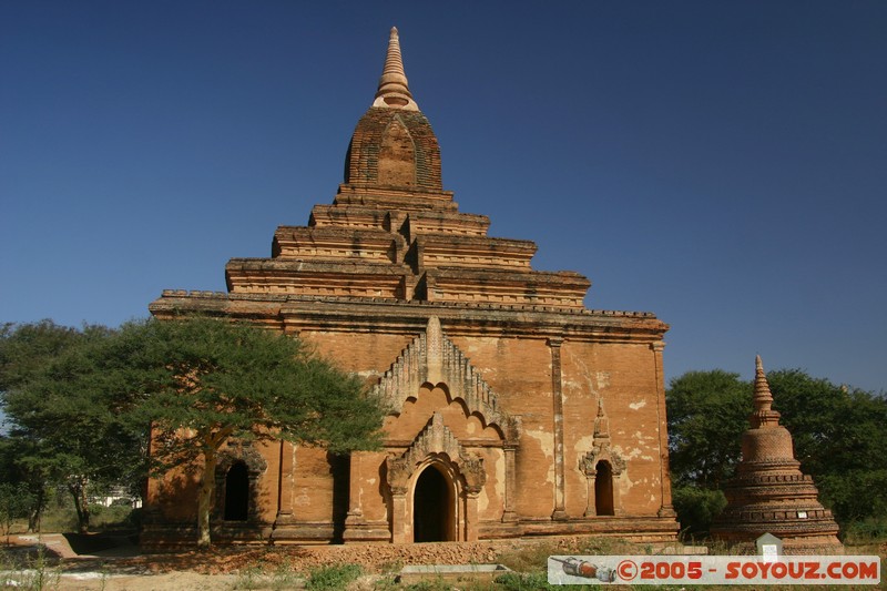 Bagan - Mi-Neyein-Gon
Mots-clés: myanmar Burma Birmanie Ruines Pagode