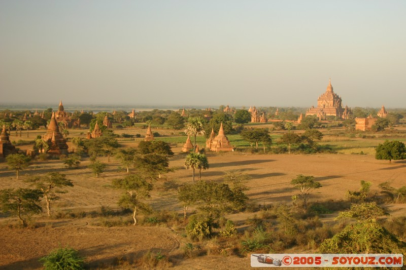 Bagan
Mots-clés: myanmar Burma Birmanie sunset Ruines Pagode