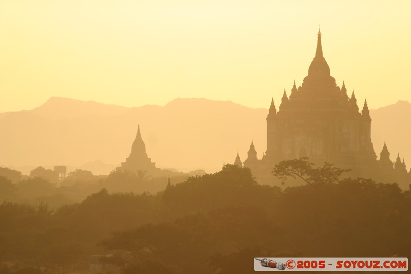 Bagan - That-byin-nyu Pahto
Mots-clés: myanmar Burma Birmanie sunset Ruines Pagode