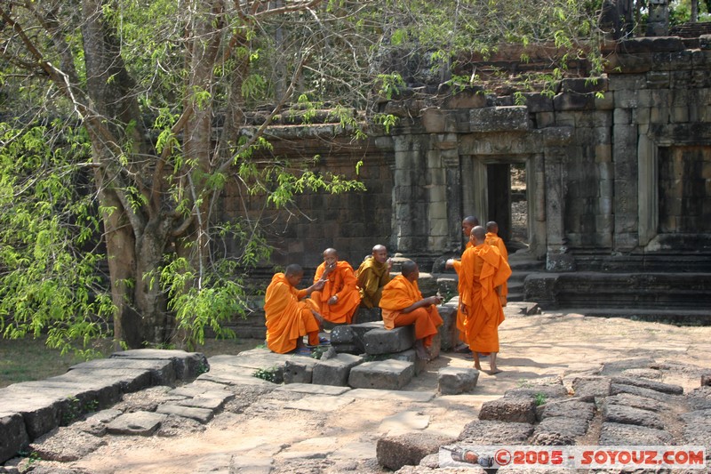 Angkor Thom - Phimeanakas et bonzes
Mots-clés: patrimoine unesco Ruines