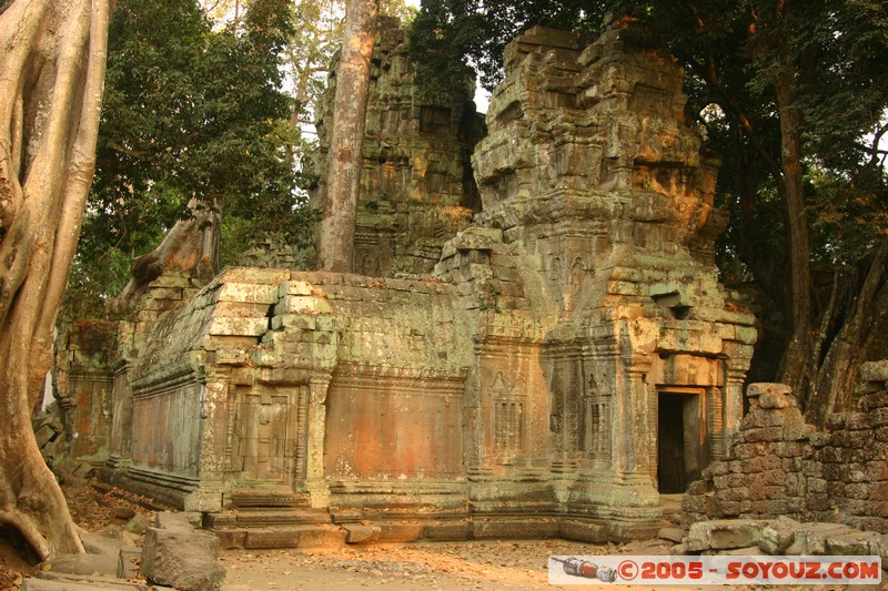 Angkor - Thommanon
Mots-clés: patrimoine unesco Ruines sunset