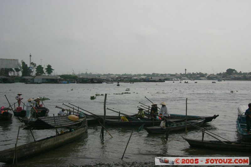Chau Doc - Hau Giang River
Mots-clés: Vietnam Riviere bateau