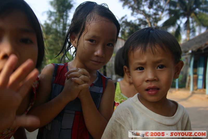 Cai Rang - Children
Mots-clés: Vietnam personnes