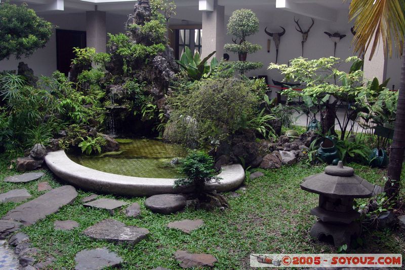 Saigon - Hoi Truong Thong Nhat (Reunification Palace)
Mots-clés: Vietnam HÃ´-Chi-Minh-Ville Ho Chi Minh