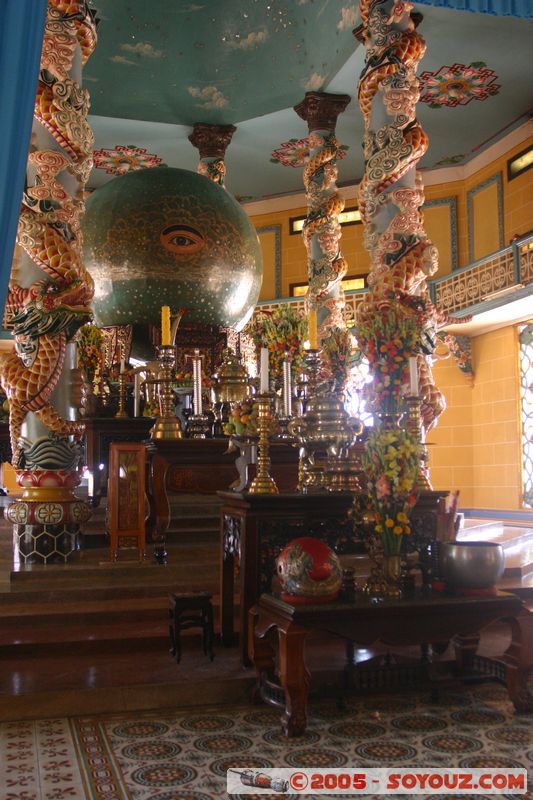 Tay Ninh - Cao Dai's Holy See
Mots-clés: Vietnam