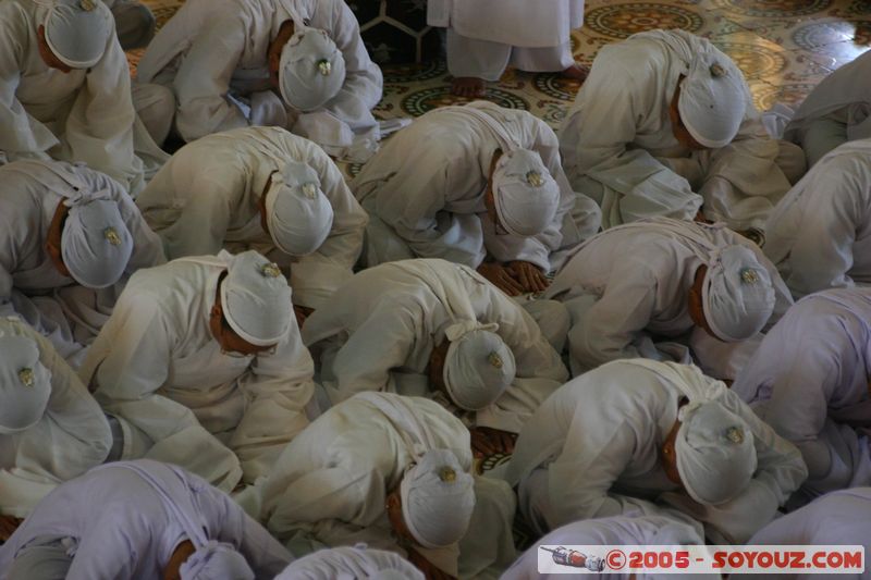 Tay Ninh - Cao Dai's Holy See
Mots-clés: Vietnam personnes