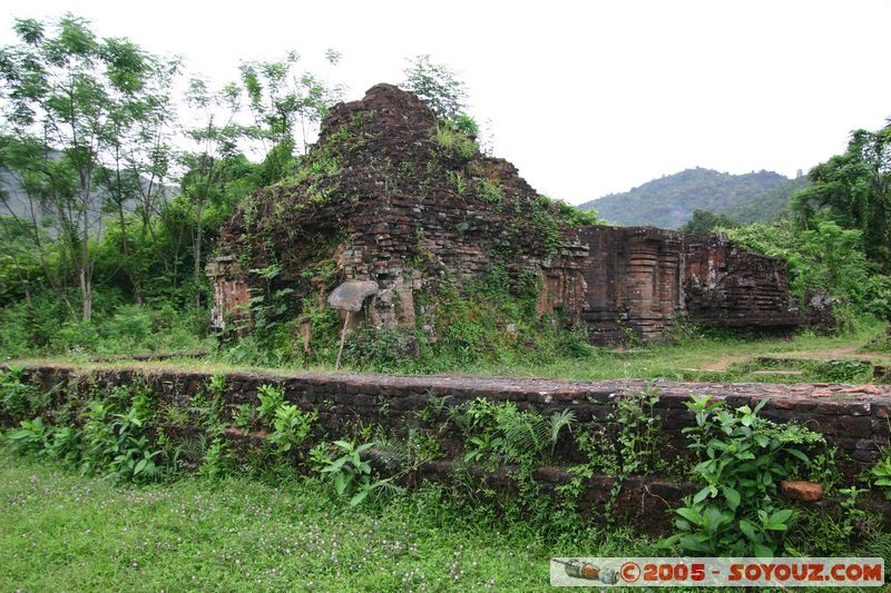 Mi-Son
Mots-clés: Vietnam patrimoine unesco Ruines cham