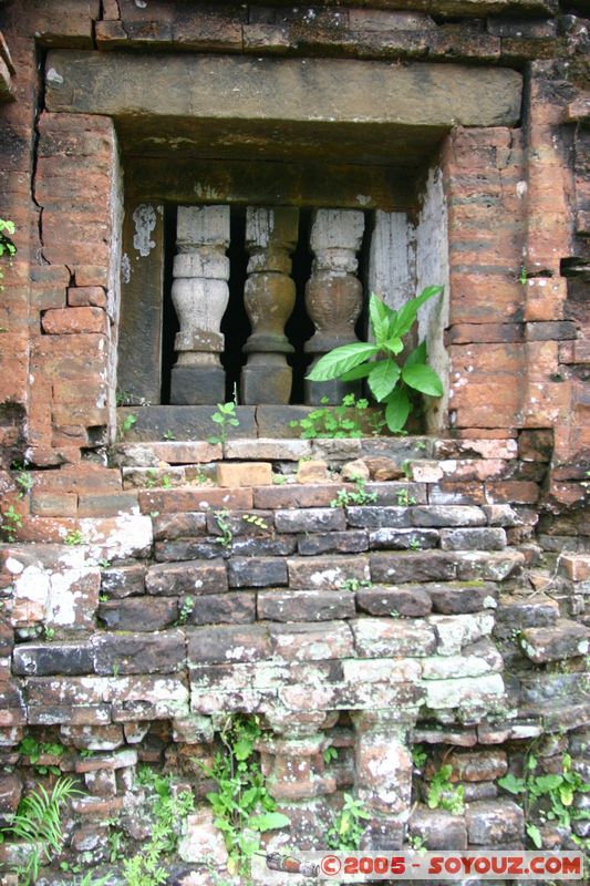 Mi-Son
Mots-clés: Vietnam patrimoine unesco Ruines cham