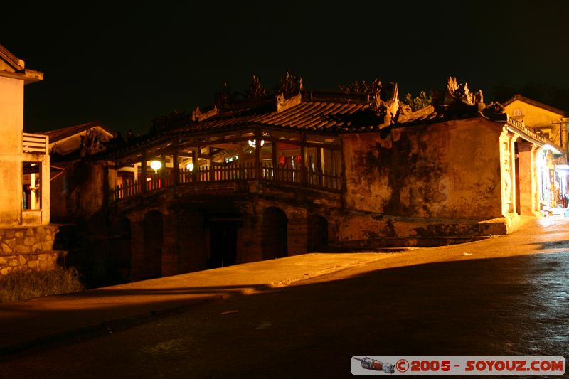 Hoi An by Night - Japanese Covered Bridge
Mots-clés: Vietnam Hoi An patrimoine unesco Nuit